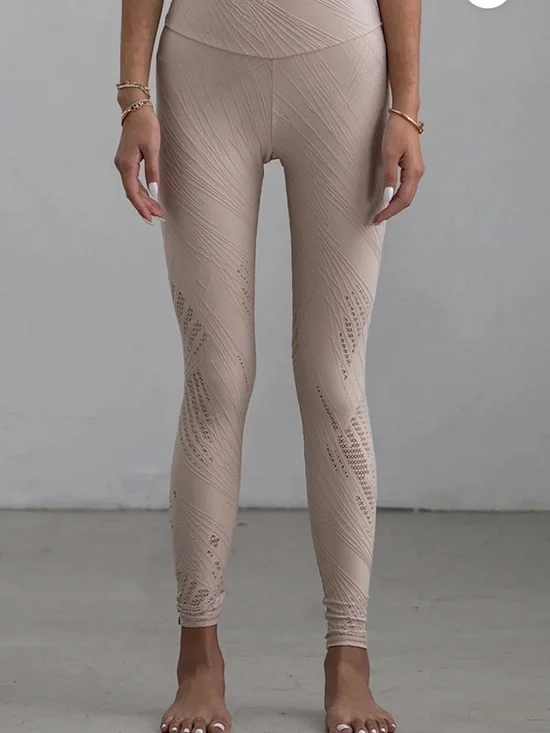 Onzie The Selenite Midi Leggings in Nude Beige - Picture 2 of 11